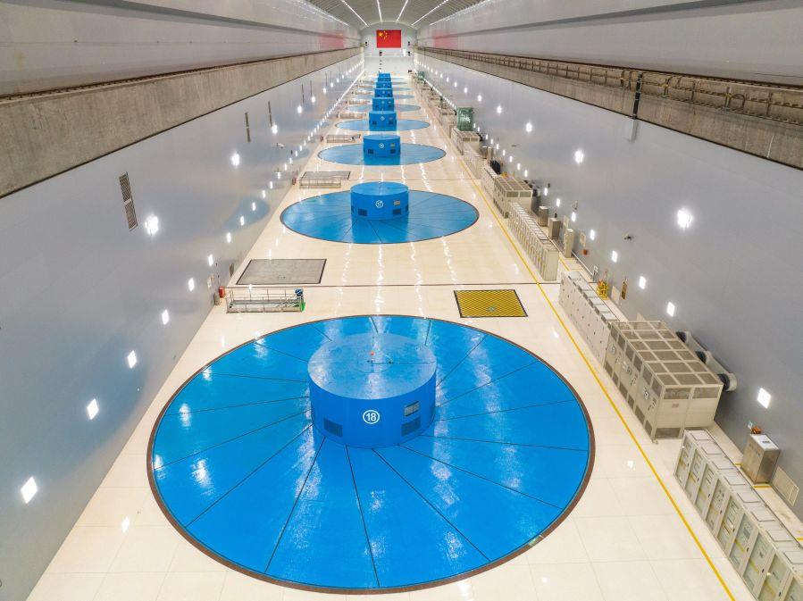 溪洛渡水电站地下厂房 摄影 谢雷 溪洛渡水电站地下厂房 摄影 谢雷